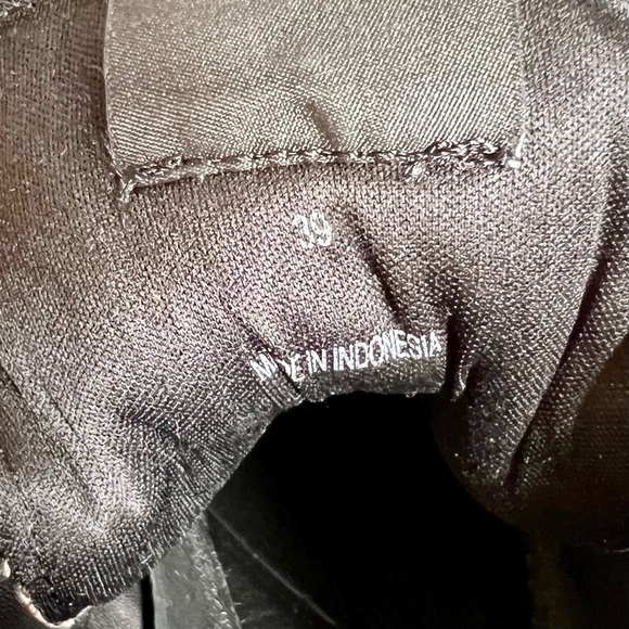 Rᴀɢ & Bᴏɴᴇ Rᴇᴛʀᴏ Hɪᴋᴇʀ ɪɴ Mᴜʟᴛɪ Pʟᴀɪᴅ - Picture 12 of 15